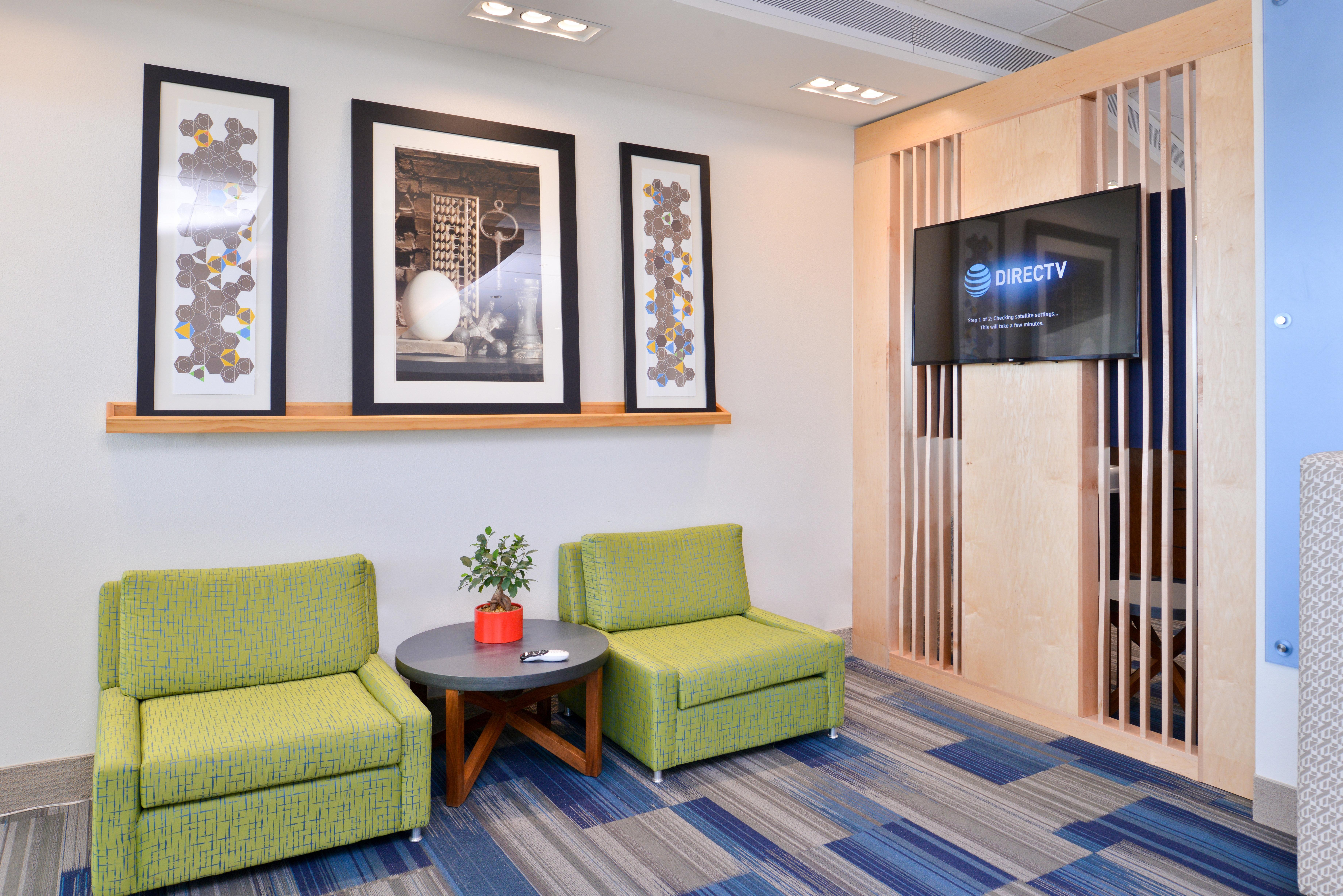 Holiday Inn Express & Suites Trinity By Ihg Buitenkant foto