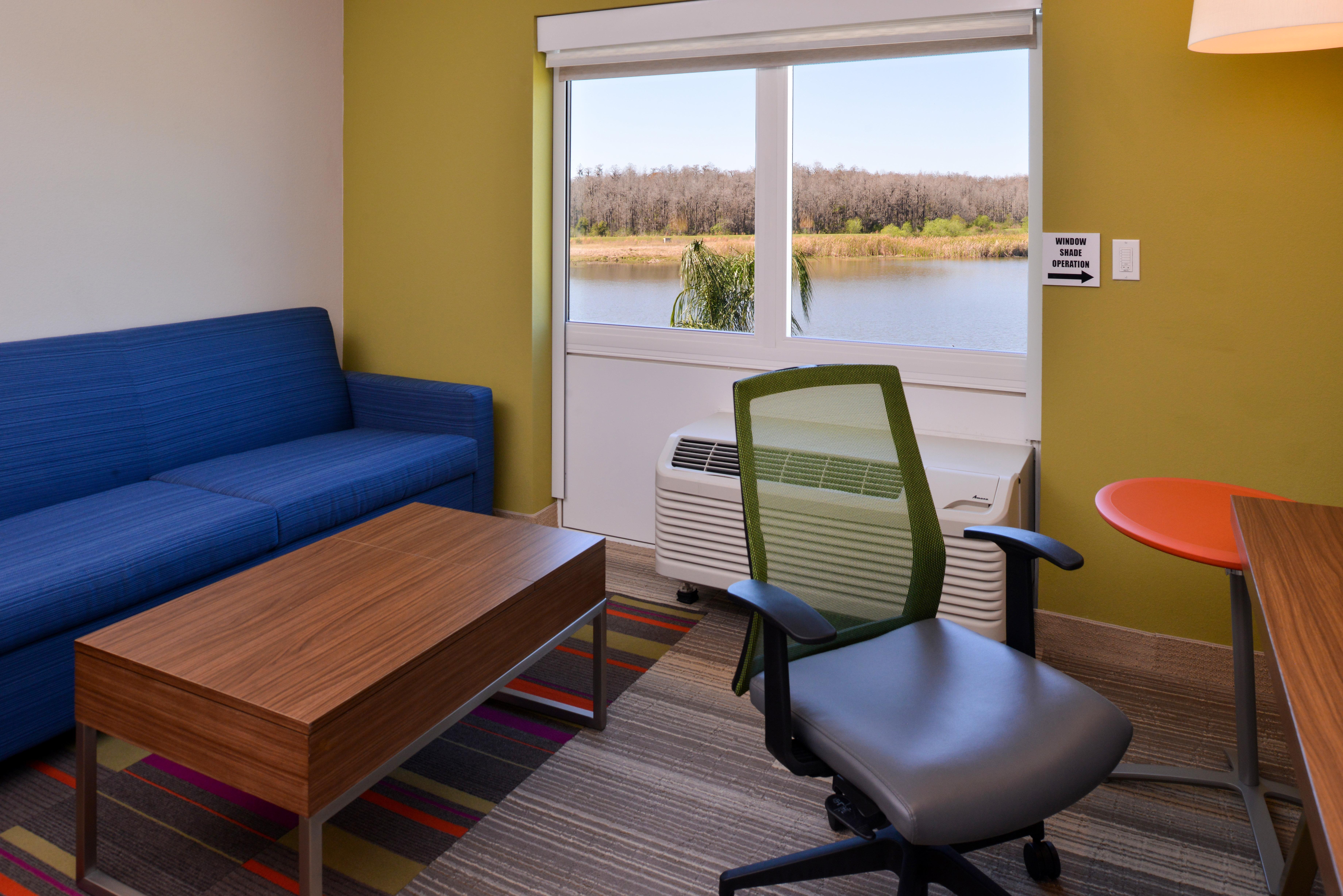 Holiday Inn Express & Suites Trinity By Ihg Buitenkant foto